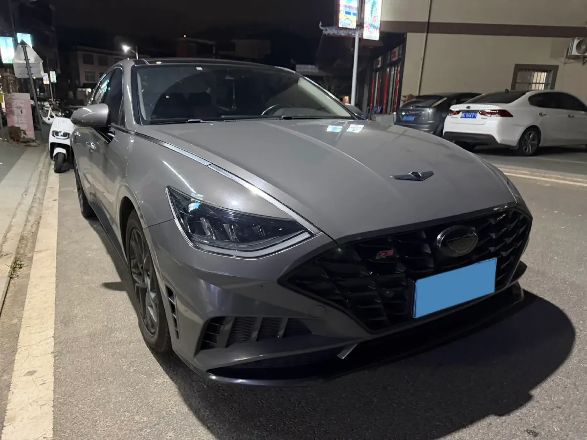 2020 Hyundai Sonata 1.5T 170HP L4 7DCT,autocango,china used car exporter,china ev exporter,chinese used car exporter,chinese used ev exporter