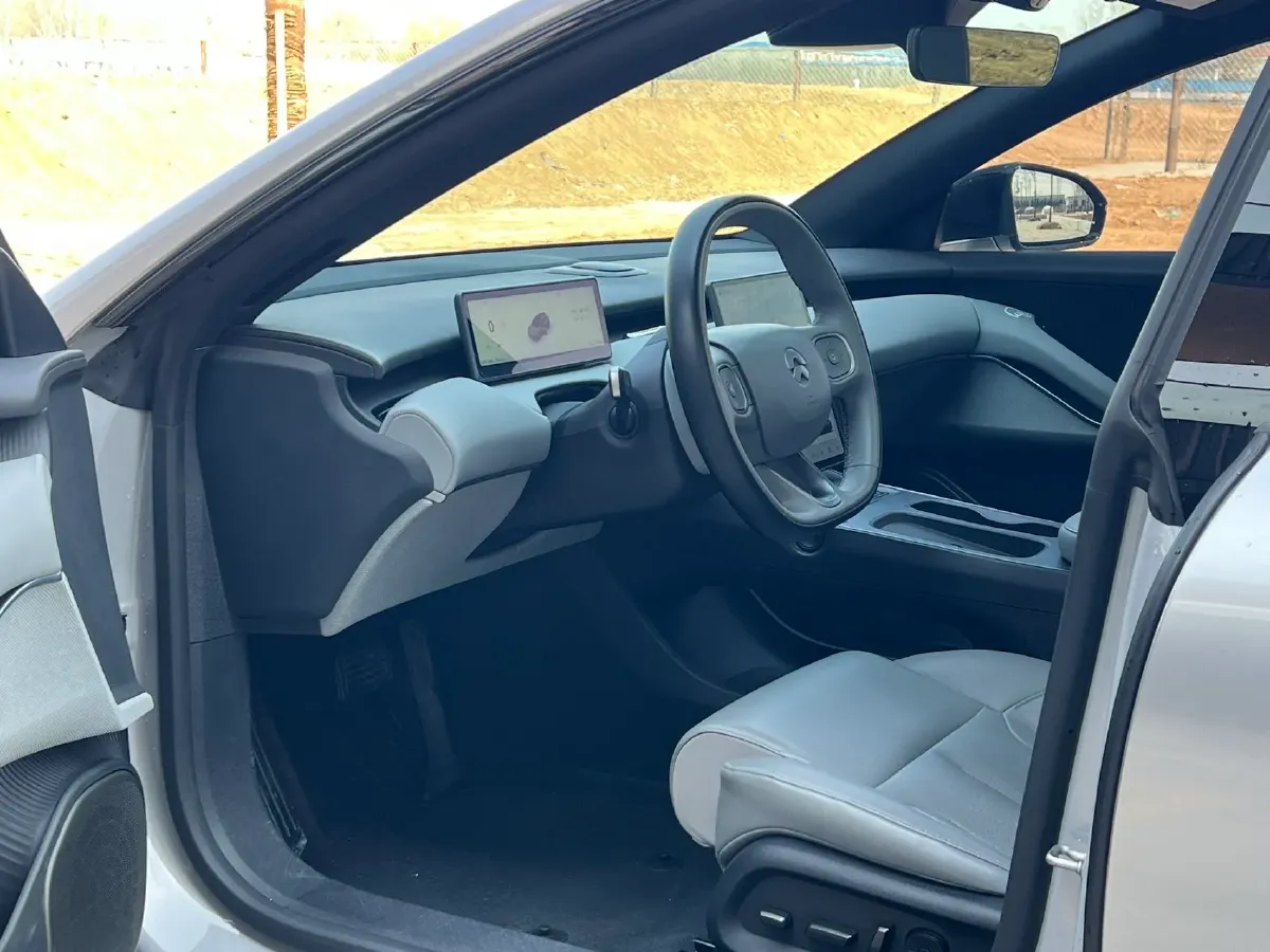 2024 NIO ET5T BEV 75KWH,autocango,china used car exporter,china ev exporter,chinese used car exporter,chinese used ev exporter