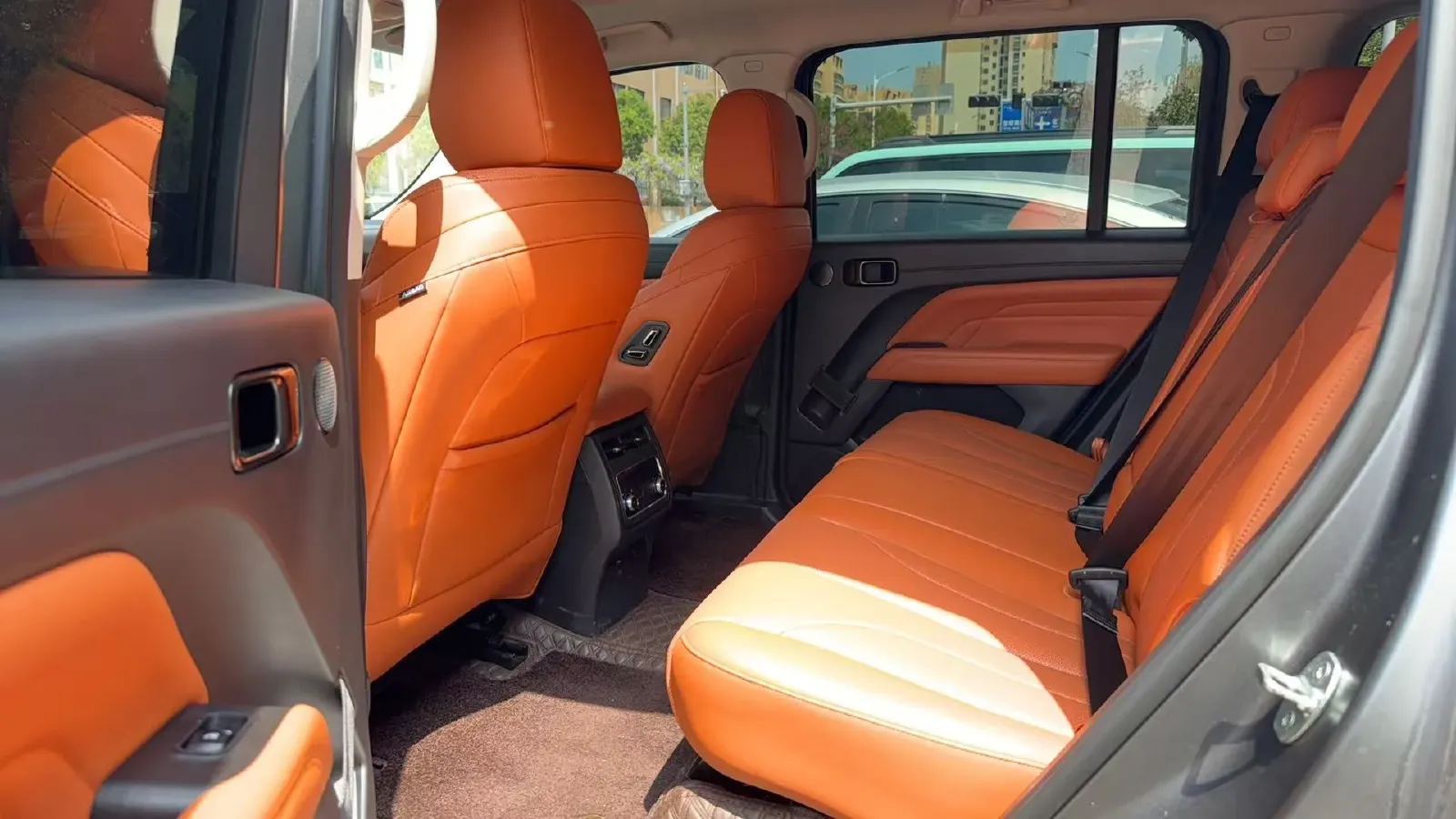 2024 Haval H9 2.0T 224HP L4 8AT,autocango,china used car exporter,china ev exporter,chinese used car exporter,chinese used ev exporter