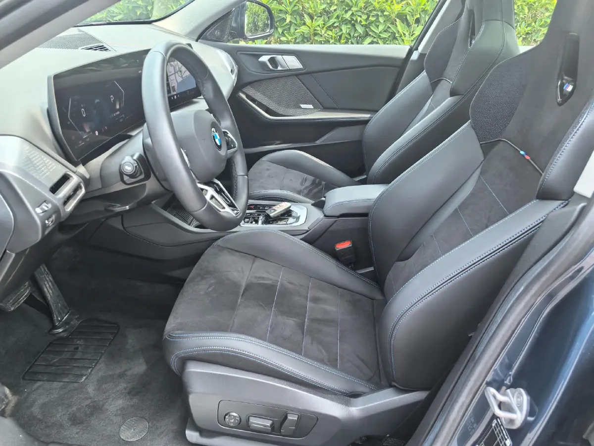 2025 JAC Refine RefineRF8 2.0T 253HP L4 8AT,autocango,china used car exporter,china ev exporter,chinese used car exporter,chinese used ev exporter