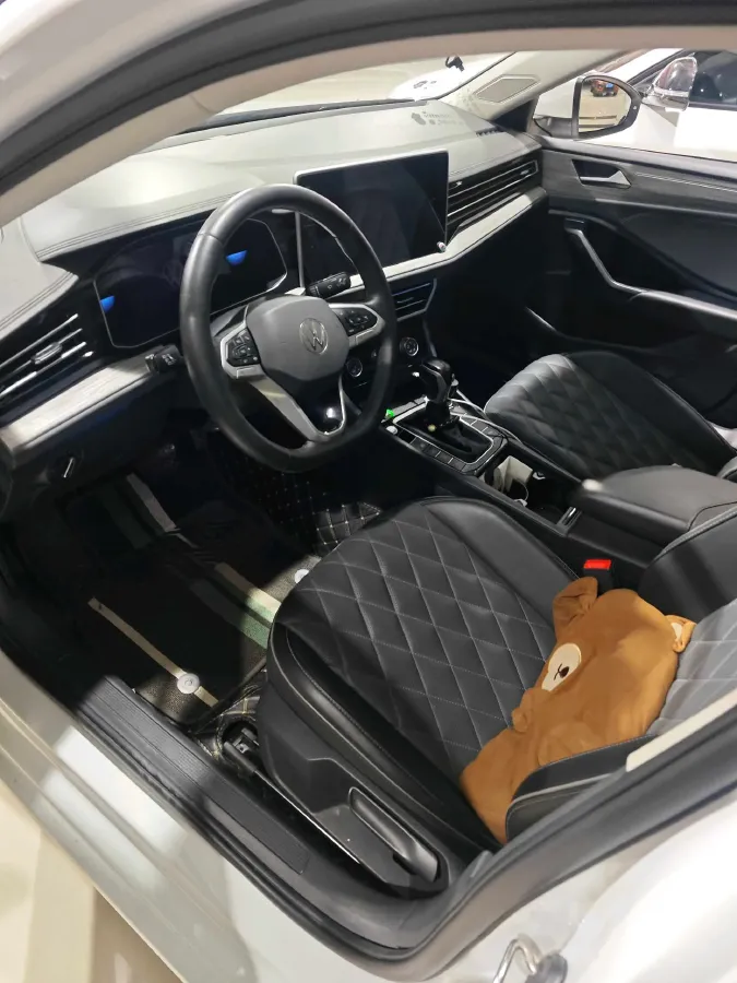 2023 Volkswagen Sagitar 1.4T 150HP L4 7DCT,autocango,china used car exporter,china ev exporter,chinese used car exporter,chinese used ev exporter