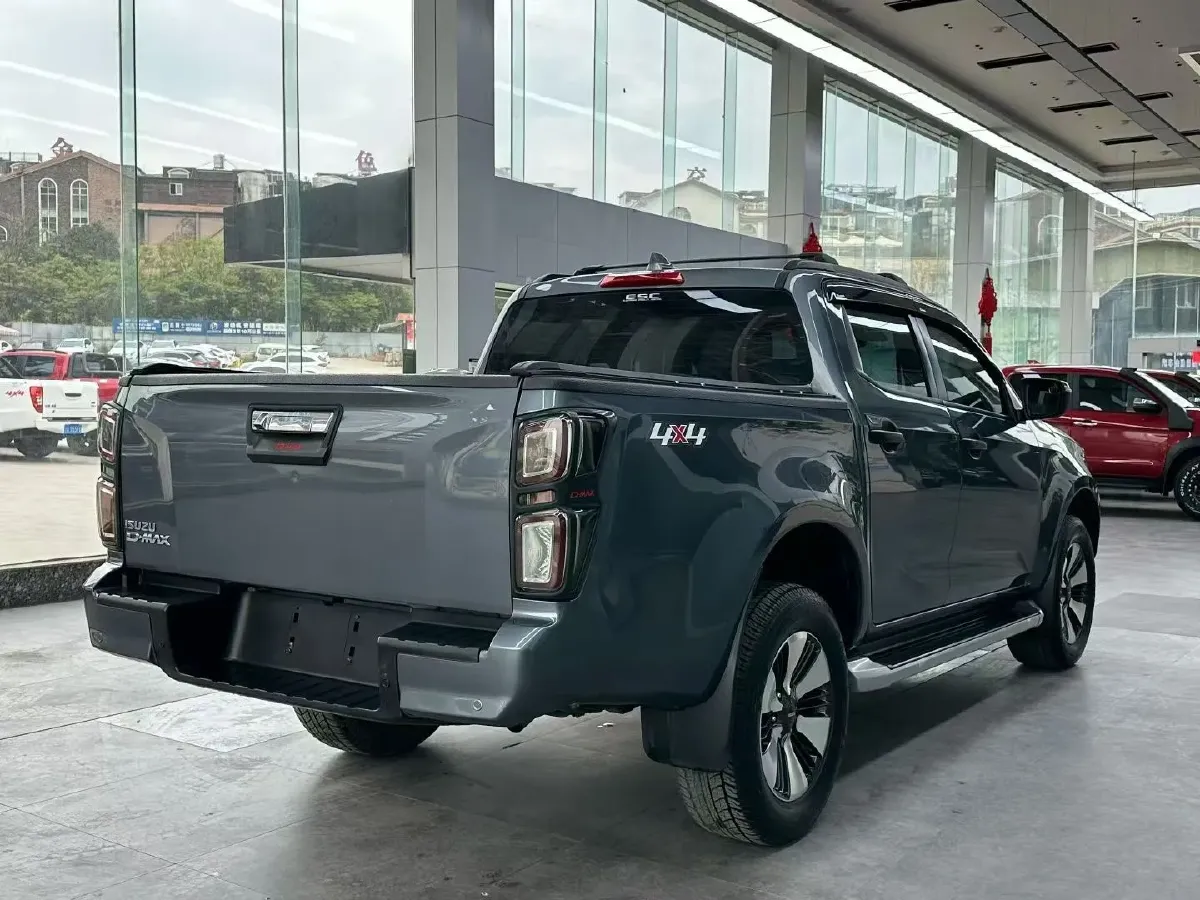 2021 Isuzu D-MAX 1.9T 163HP L4 6AT,autocango,china used car exporter,china ev exporter,chinese used car exporter,chinese used ev exporter