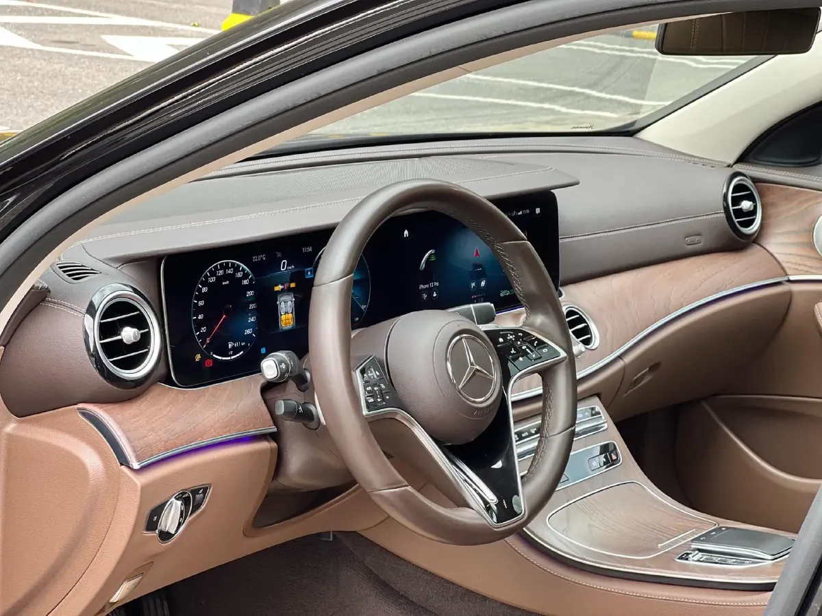 2021 Mercedes-Benz E Class 2.0T 258HP L4 9AT,autocango,china used car exporter,china ev exporter,chinese used car exporter,chinese used ev exporter