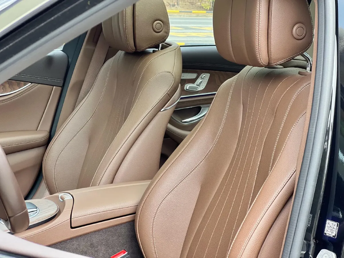 2021 Mercedes-Benz E Class 2.0T 258HP L4 9AT,autocango,china used car exporter,china ev exporter,chinese used car exporter,chinese used ev exporter