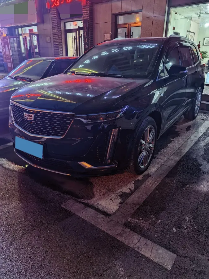 2022 Cadillac XT6 2.0T 237HP L4 9AT,autocango,china used car exporter,china ev exporter,chinese used car exporter,chinese used ev exporter