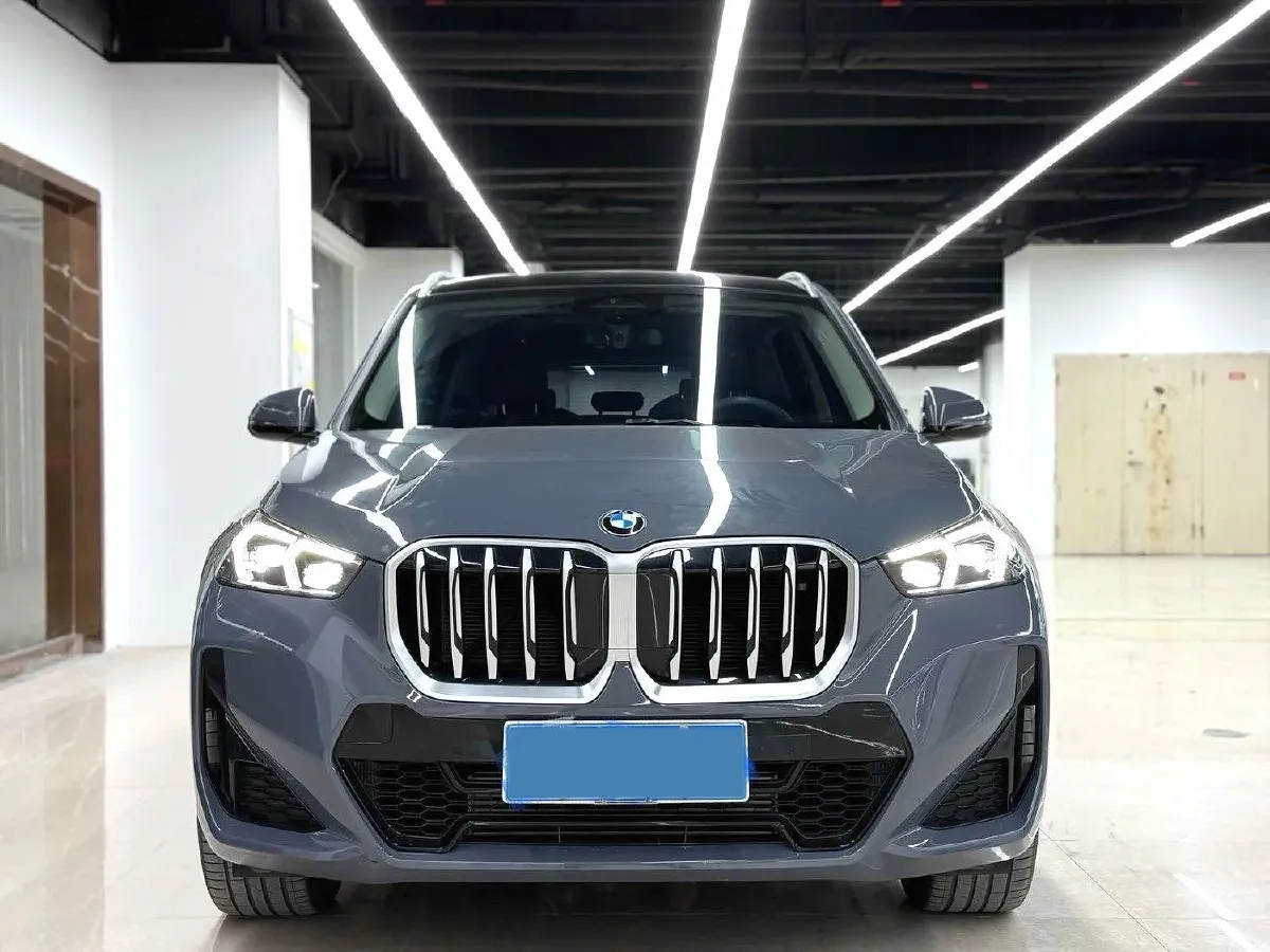 2024 BMW X1 2.0T 204HP L4 7DCT,autocango,china used car exporter,china ev exporter,chinese used car exporter,chinese used ev exporter