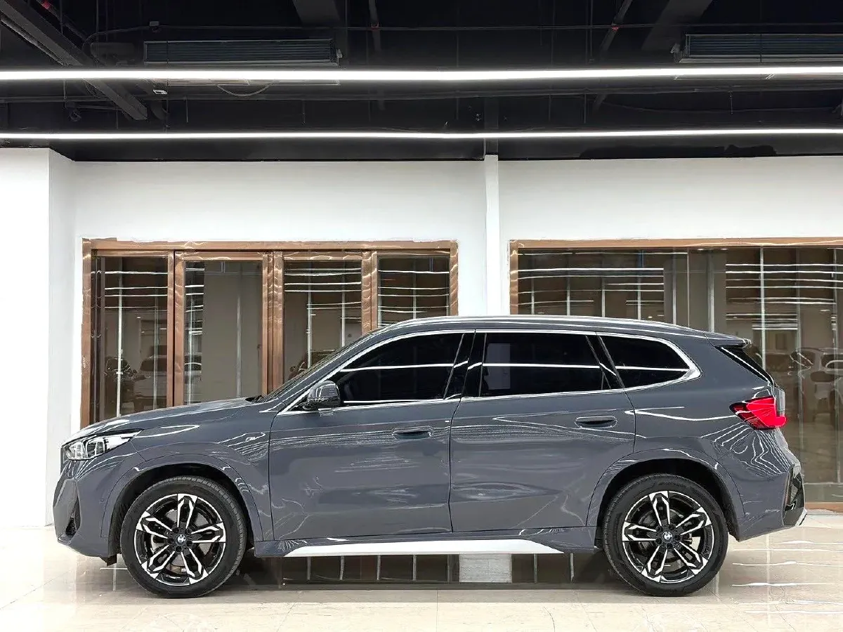 2024 BMW X1 2.0T 204HP L4 7DCT,autocango,china used car exporter,china ev exporter,chinese used car exporter,chinese used ev exporter