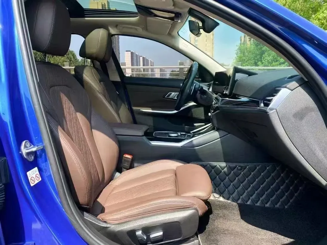 2023 BMW 3 Series 2.0T 156HP L4 8AT,autocango,china used car exporter,china ev exporter,chinese used car exporter,chinese used ev exporter