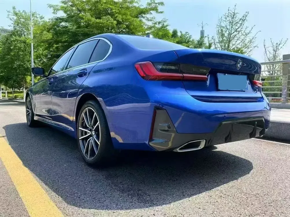 2023 BMW 3 Series 2.0T 156HP L4 8AT,autocango,china used car exporter,china ev exporter,chinese used car exporter,chinese used ev exporter