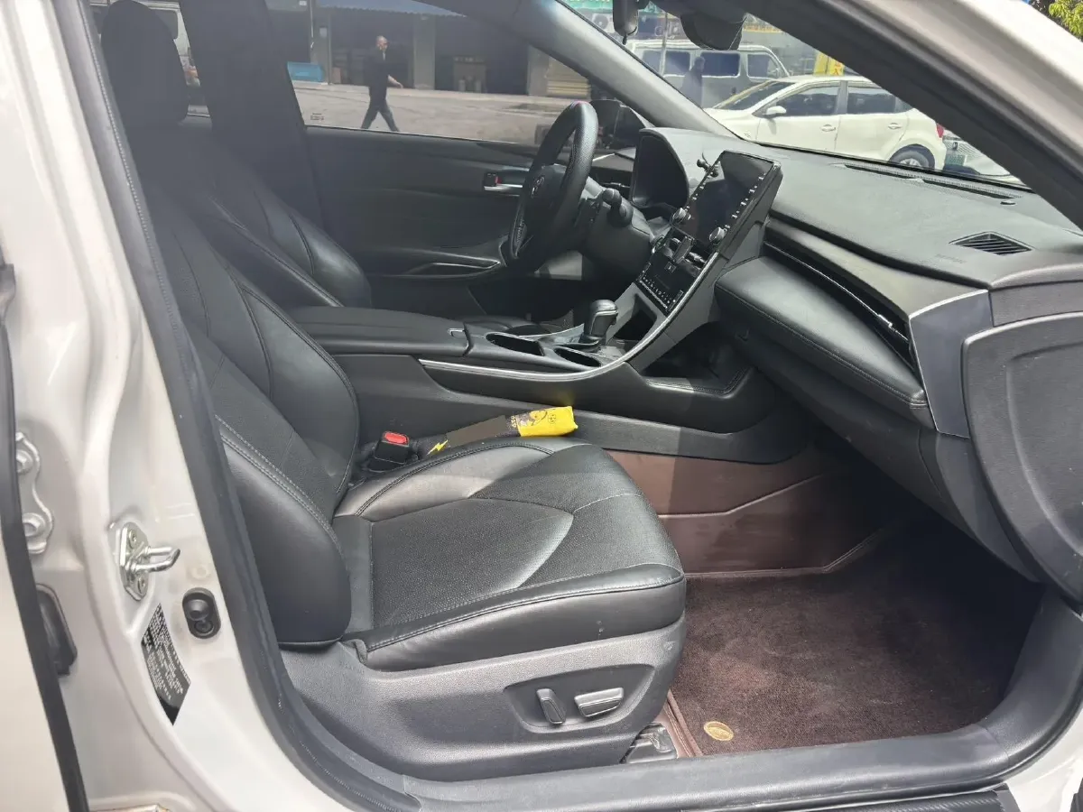 2021 Toyota Avalon 2.5L 209HP L4 8AT,autocango,china used car exporter,china ev exporter,chinese used car exporter,chinese used ev exporter