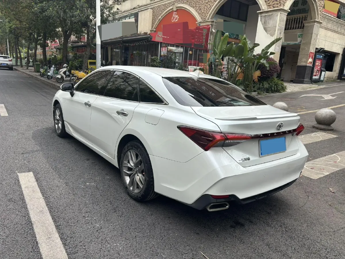 2021 Toyota Avalon 2.5L 209HP L4 8AT,autocango,china used car exporter,china ev exporter,chinese used car exporter,chinese used ev exporter