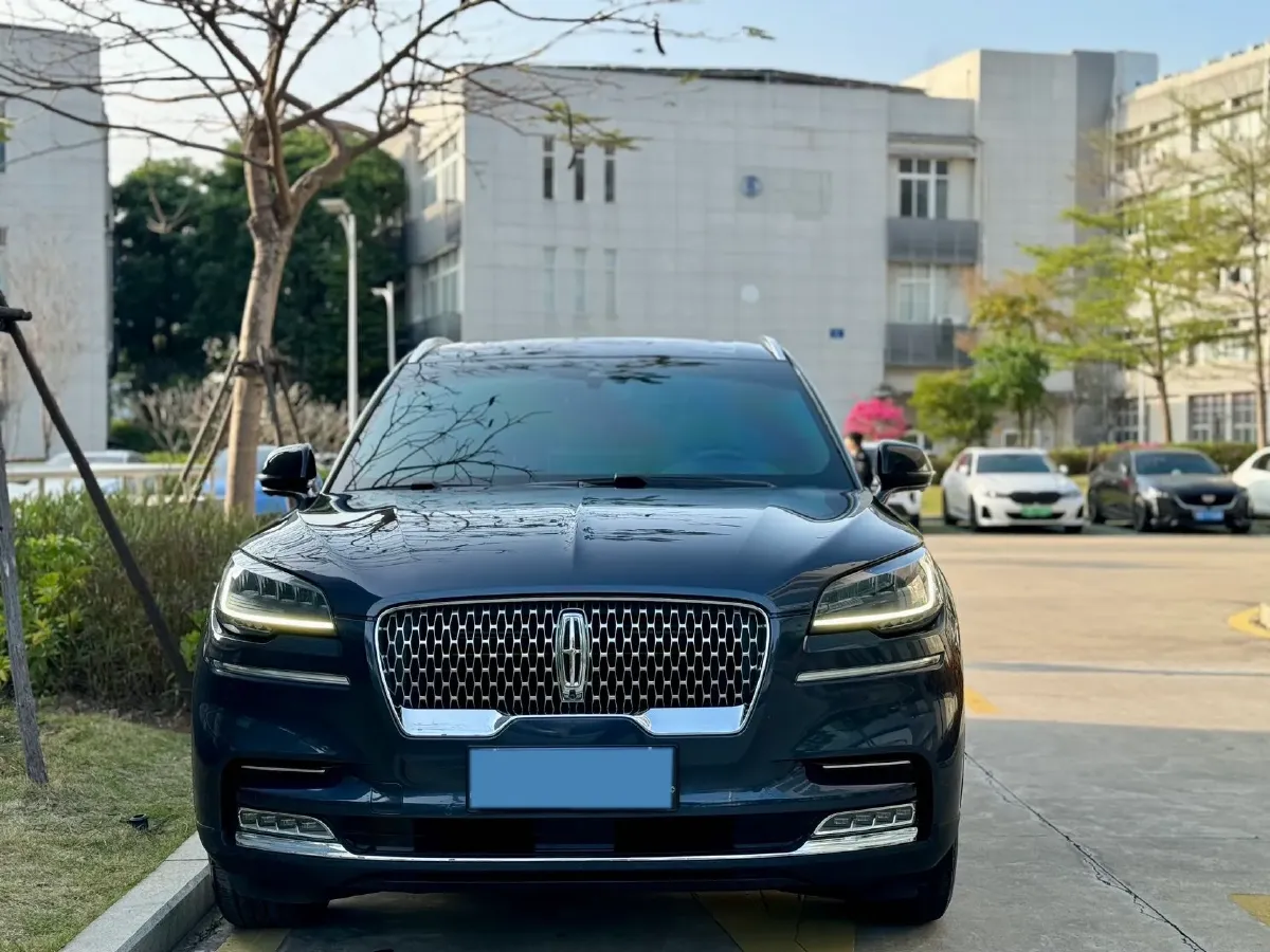 2022 Lincoln Aviator 3.0T 355HP V6 10AT,autocango,china used car exporter,china ev exporter,chinese used car exporter,chinese used ev exporter