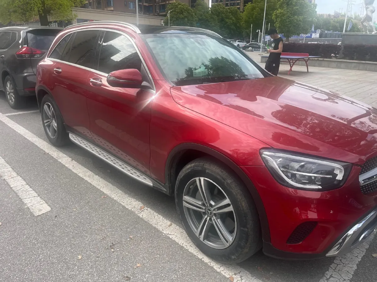 2021 Mercedes-Benz GLC Class 2.0T 197HP L4 9AT,autocango,china used car exporter,china ev exporter,chinese used car exporter,chinese used ev exporter