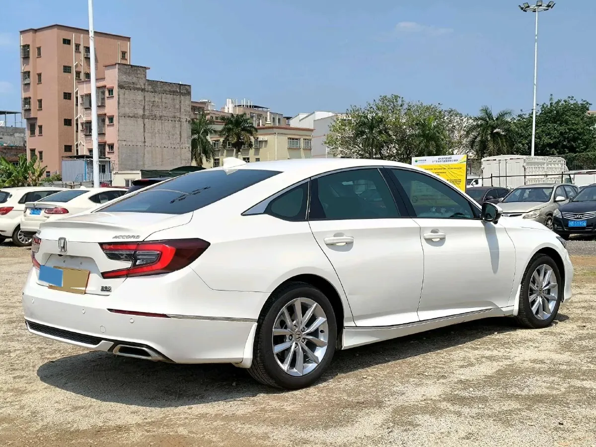 2022 Honda Accord 1.5T 194HP L4 CVT,autocango,china used car exporter,china ev exporter,chinese used car exporter,chinese used ev exporter