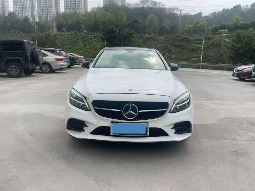 2021 Mercedes-Benz C Class 1.5T 184HP L4 9AT,autocango,china used car exporter,china ev exporter,chinese used car exporter,chinese used ev exporter