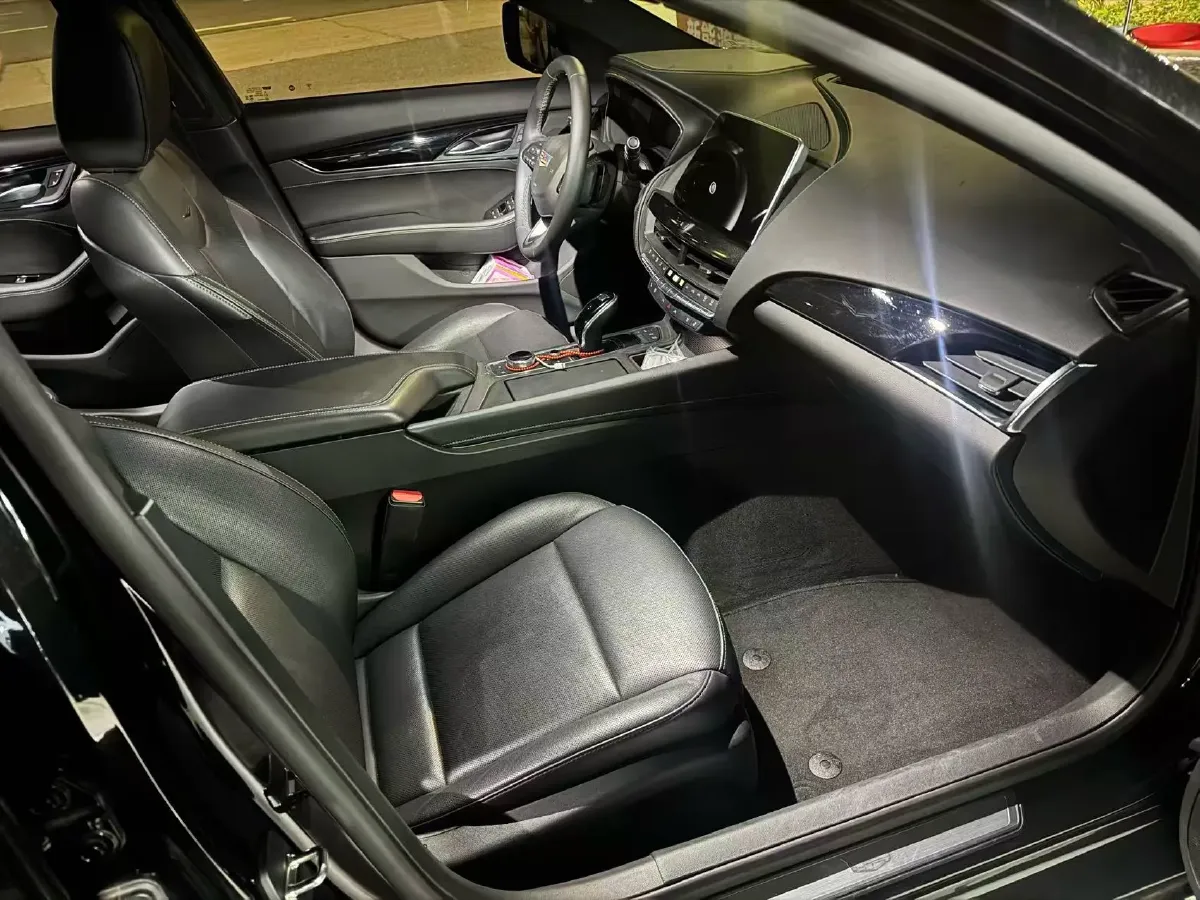 2023 Cadillac CT5 2.0T 237HP L4 10AT,autocango,china used car exporter,china ev exporter,chinese used car exporter,chinese used ev exporter