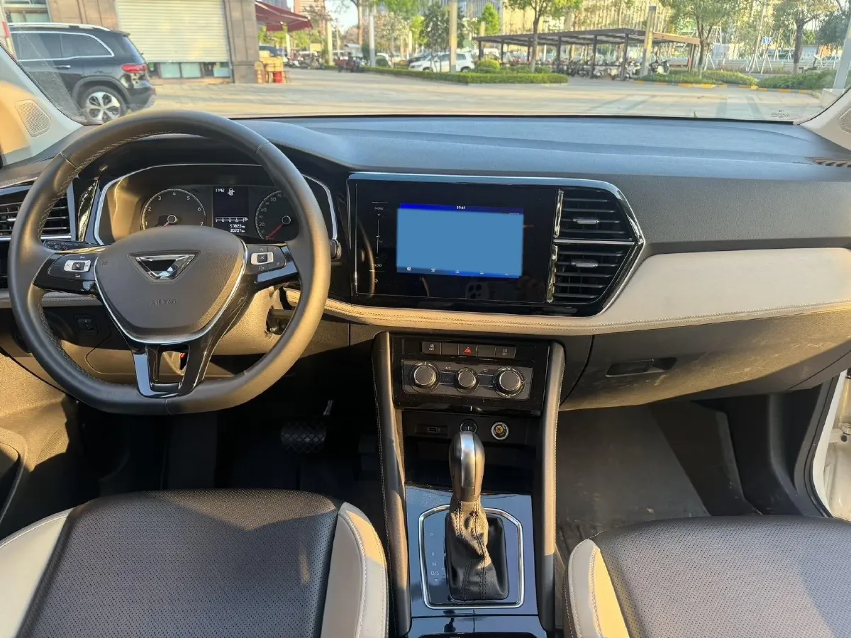 2023 Jetta VS5 1.4T 150HP L4 6AT,autocango,china used car exporter,china ev exporter,chinese used car exporter,chinese used ev exporter