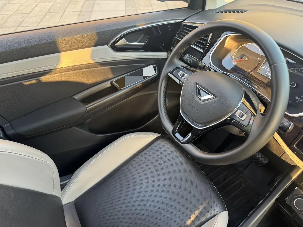 2023 Jetta VS5 1.4T 150HP L4 6AT,autocango,china used car exporter,china ev exporter,chinese used car exporter,chinese used ev exporter