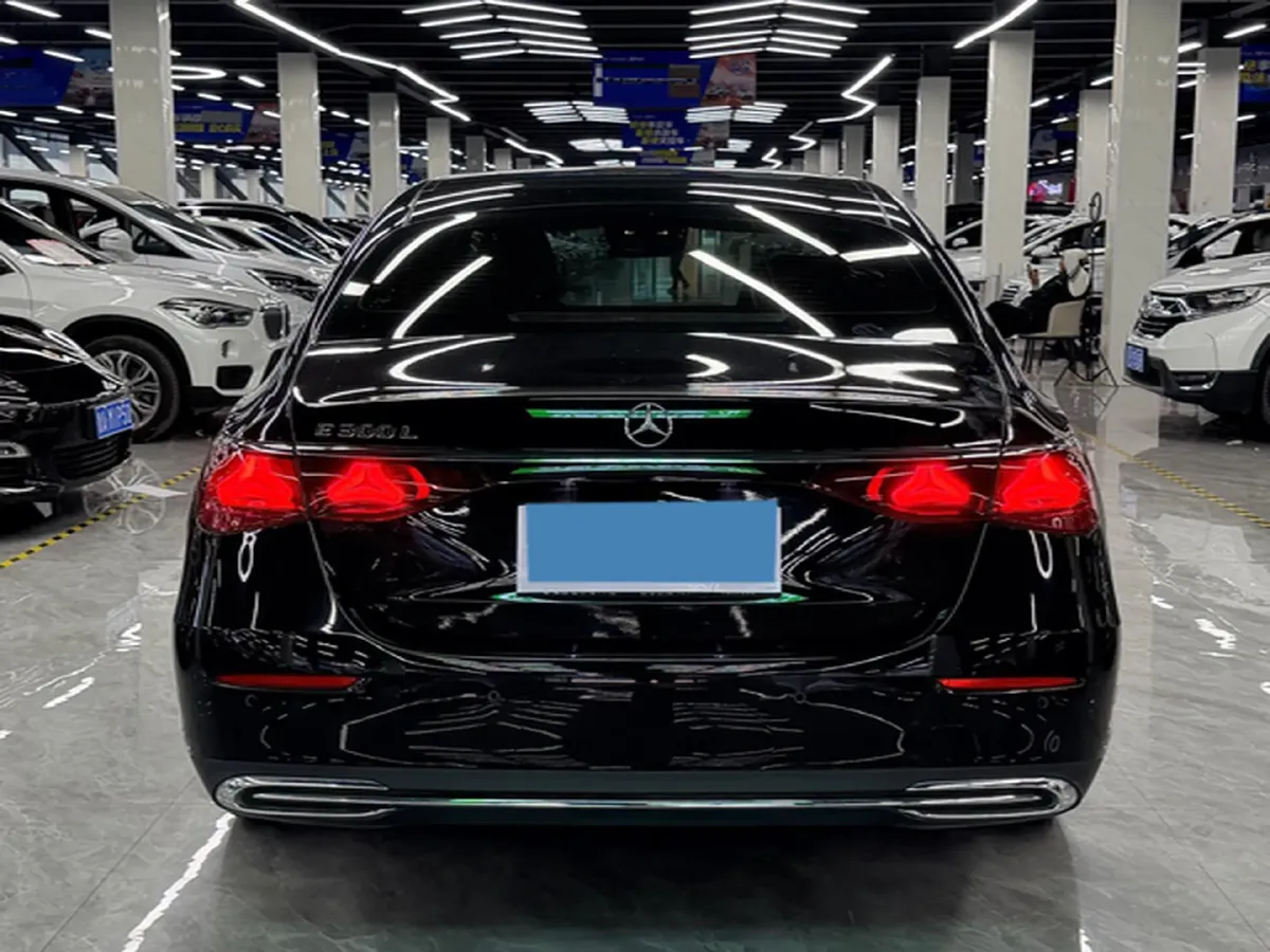 2024 Mercedes-Benz E Class 2.0T 258HP L4 9AT,autocango,china used car exporter,china ev exporter,chinese used car exporter,chinese used ev exporter
