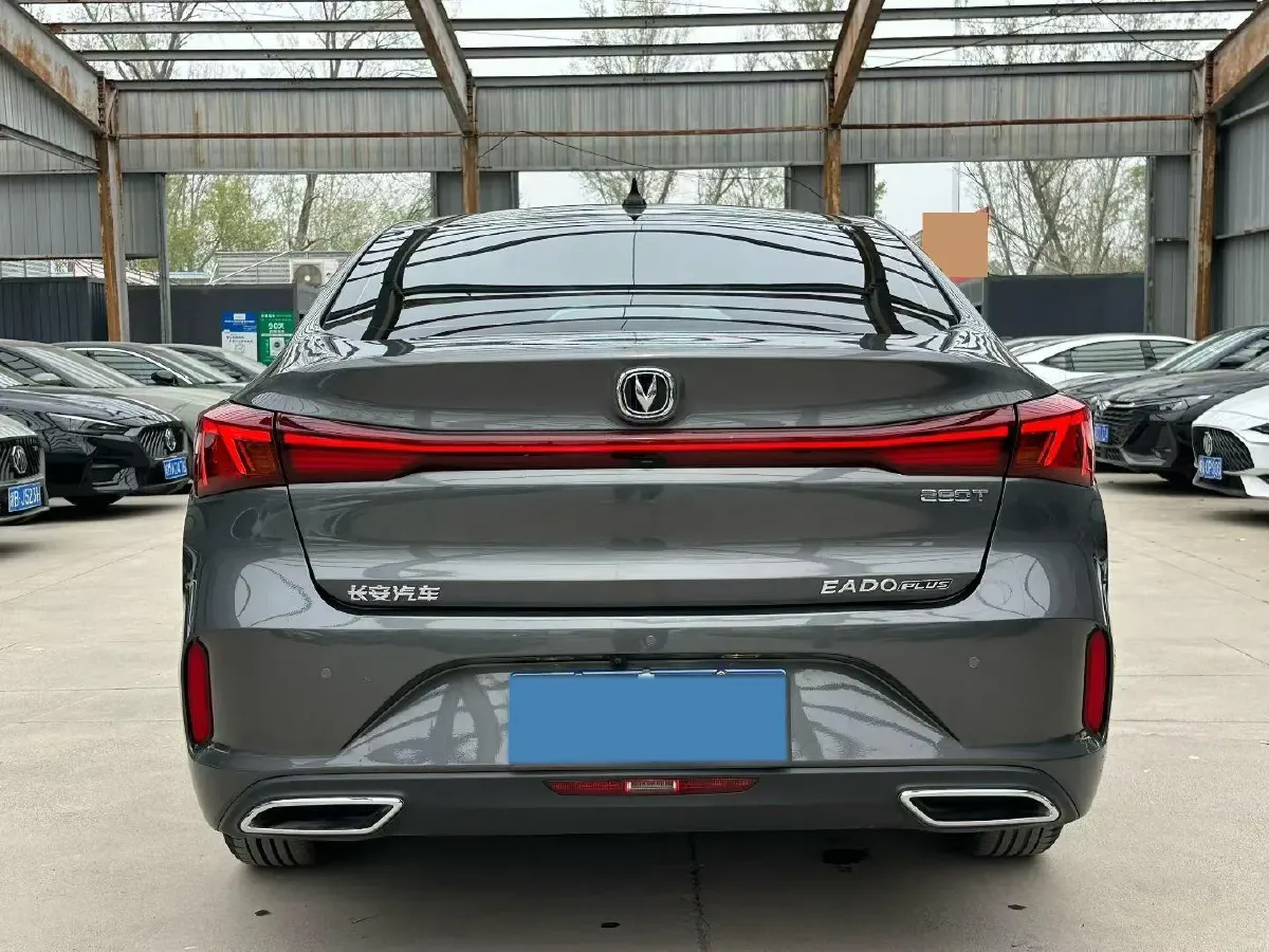 2023 ChangAn Eado 1.4T 160HP L4 7DCT,autocango,china used car exporter,china ev exporter,chinese used car exporter,chinese used ev exporter