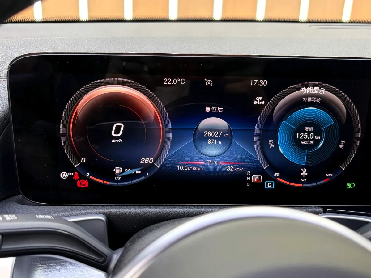 2022 Mercedes-Benz GLB Class 1.3T 163HP L4 7DCT,autocango,china used car exporter,china ev exporter,chinese used car exporter,chinese used ev exporter