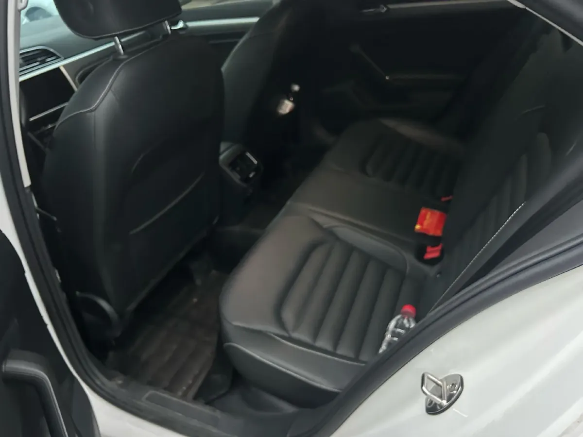 2021 Volkswagen Lamando 1.4T 150HP L4 7DCT,autocango,china used car exporter,china ev exporter,chinese used car exporter,chinese used ev exporter