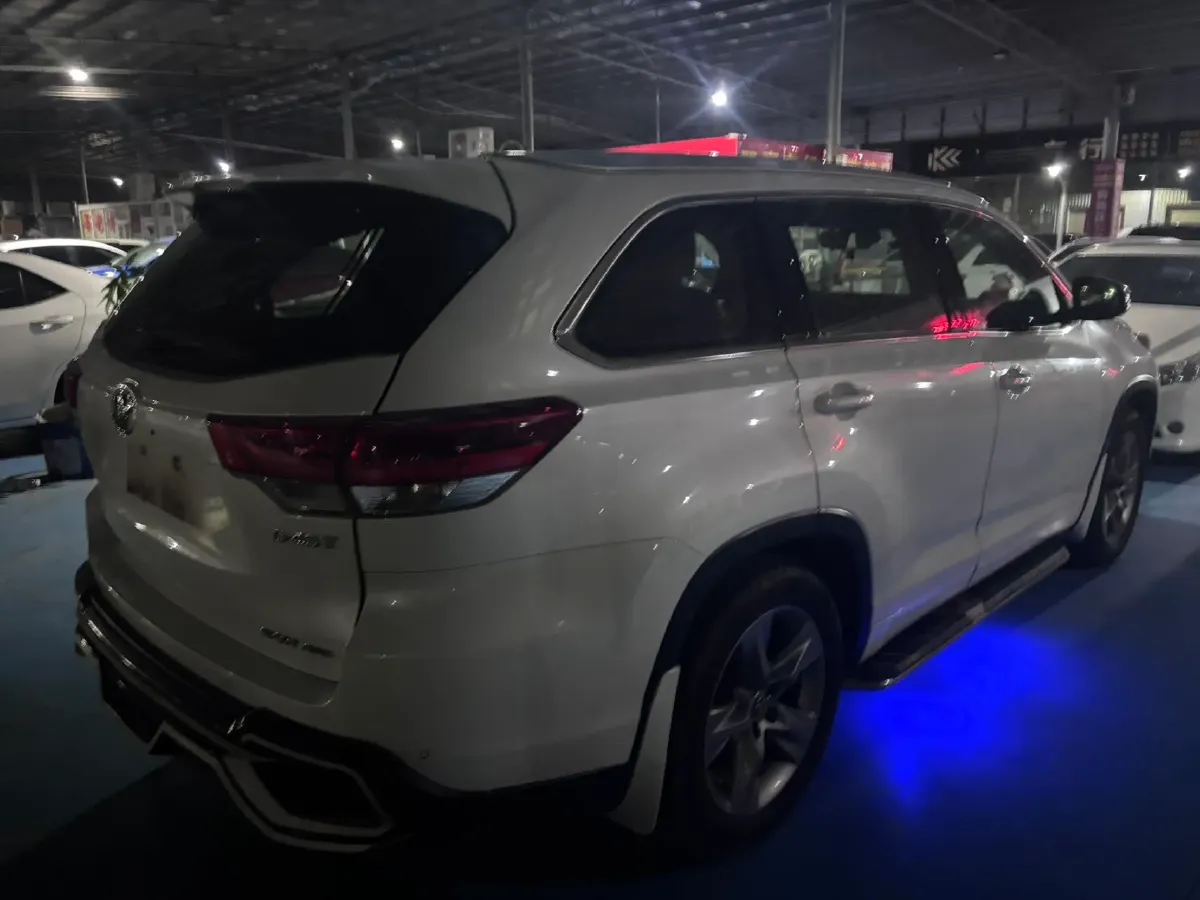 2019 Lincoln MKC 2.0T 203HP L4 6AT,autocango,china used car exporter,china ev exporter,chinese used car exporter,chinese used ev exporter