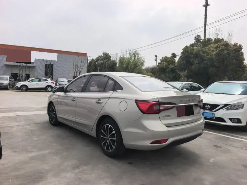 2020 Roewe i5 1.5L 120HP L4 CVT,autocango,china used car exporter,china ev exporter,chinese used car exporter,chinese used ev exporter