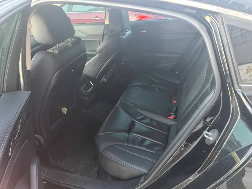 2022 HongQi H5 1.5T 169HP L4 7DCT,autocango,china used car exporter,china ev exporter,chinese used car exporter,chinese used ev exporter