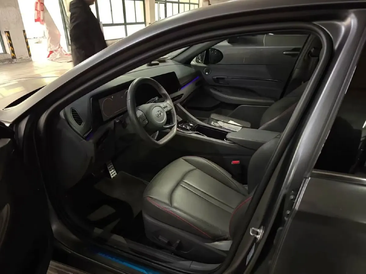 2022 Hyundai Sonata 2.0T 240HP L4 8AT,autocango,china used car exporter,china ev exporter,chinese used car exporter,chinese used ev exporter