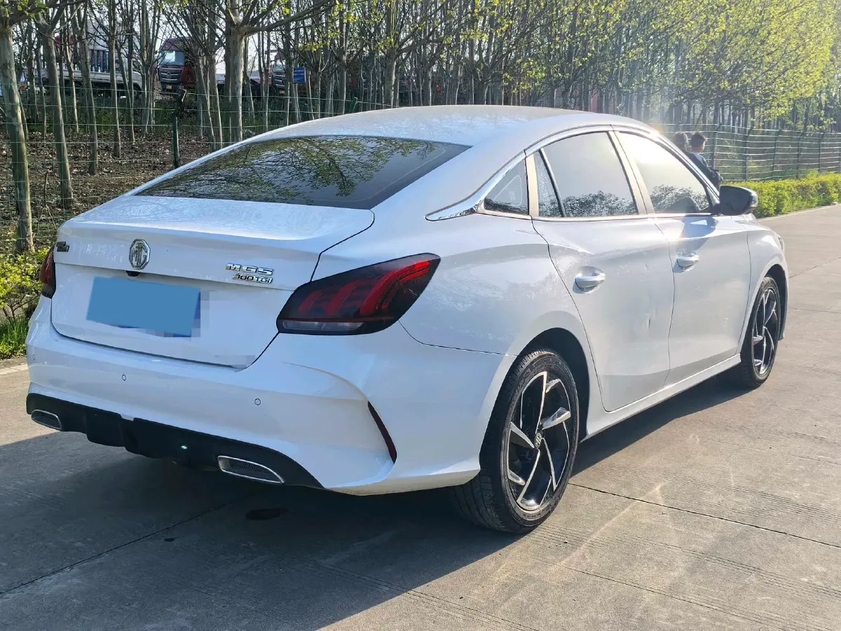 2021 MG 5 1.5T 173HP L4 7DCT,autocango,china used car exporter,china ev exporter,chinese used car exporter,chinese used ev exporter