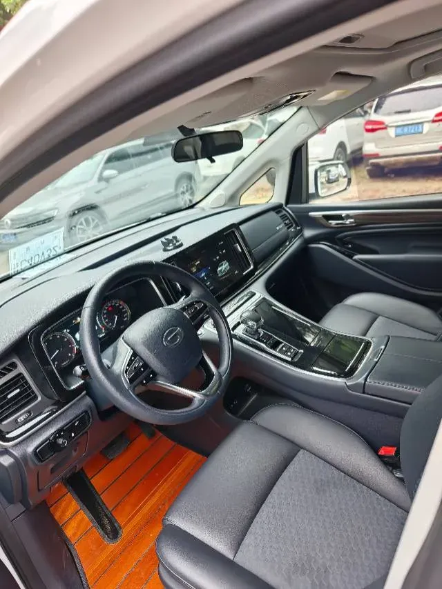 2021 GAC Trumpchi M8 2.0T 252HP L4 8AT,autocango,china used car exporter,china ev exporter,chinese used car exporter,chinese used ev exporter