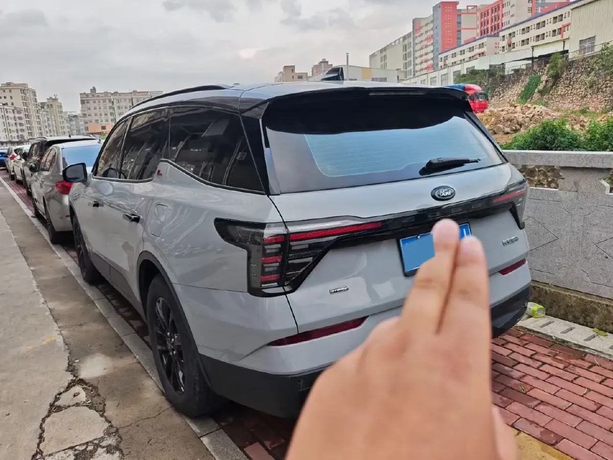 2023 Ford Edge 2.0T 275HP L4 E-CVT Hybrid,autocango,china used car exporter,china ev exporter,chinese used car exporter,chinese used ev exporter