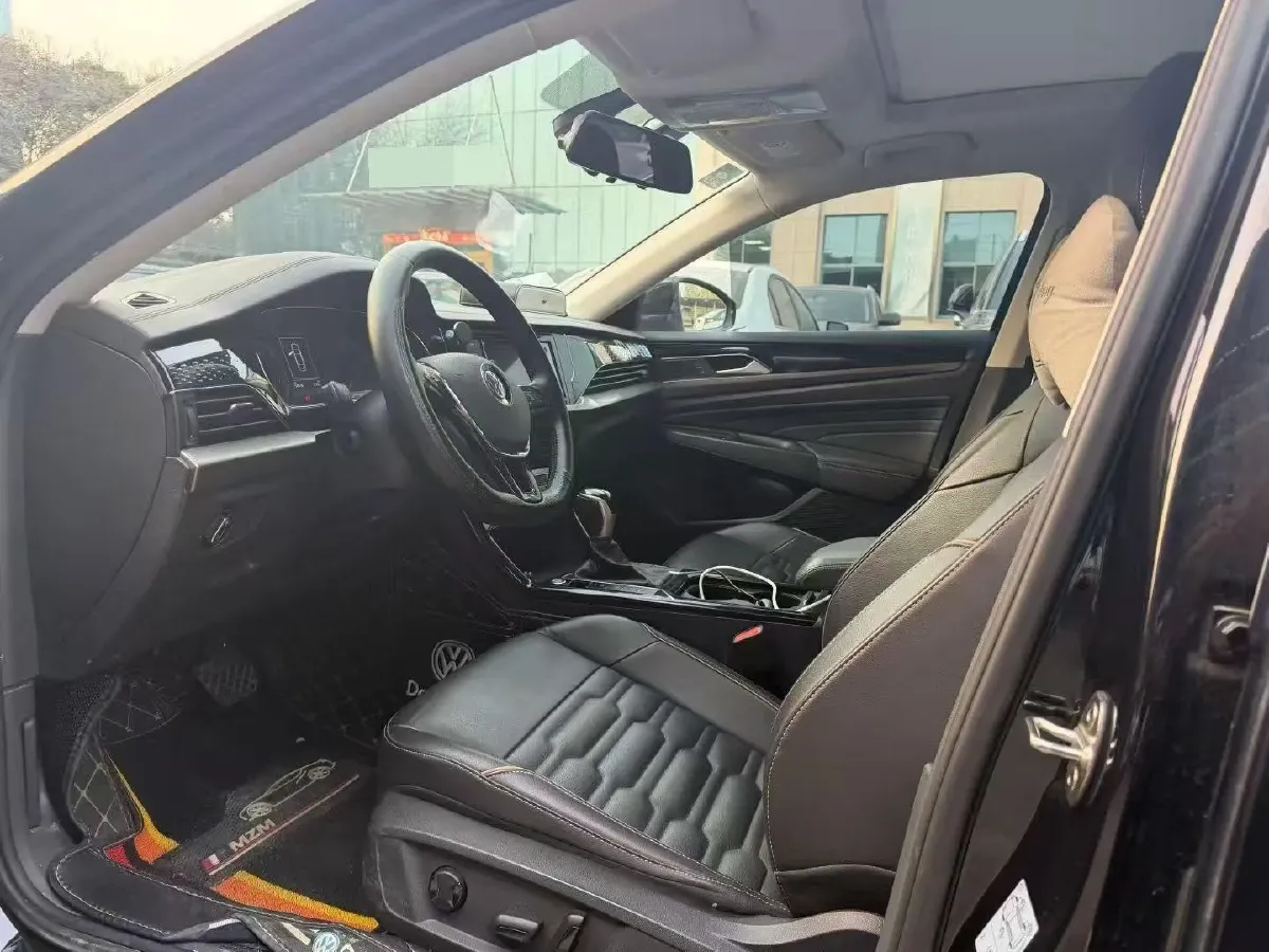 2019 Skoda Kodiak 2.0T 186HP L4 7DCT,autocango,china used car exporter,china ev exporter,chinese used car exporter,chinese used ev exporter