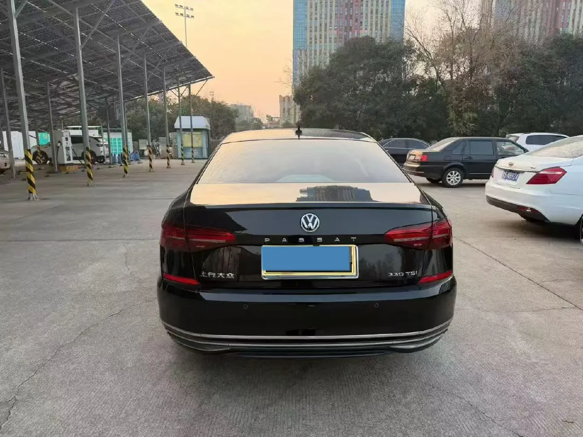 2019 Skoda Kodiak 2.0T 186HP L4 7DCT,autocango,china used car exporter,china ev exporter,chinese used car exporter,chinese used ev exporter