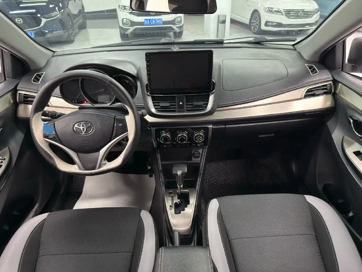 2022 Toyota Yaris L 1.5L 112HP L4 CVT,autocango,china used car exporter,china ev exporter,chinese used car exporter,chinese used ev exporter