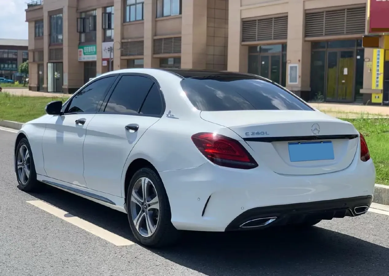 2020 Mercedes-Benz C Class 1.5T 184HP L4 9AT,autocango,china used car exporter,china ev exporter,chinese used car exporter,chinese used ev exporter