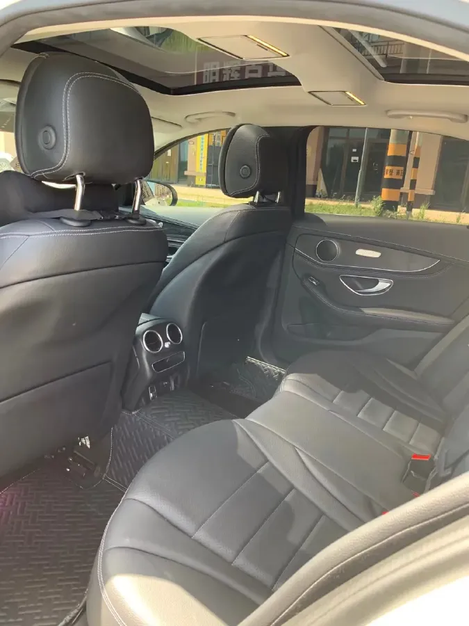 2020 Mercedes-Benz C Class 1.5T 184HP L4 9AT,autocango,china used car exporter,china ev exporter,chinese used car exporter,chinese used ev exporter