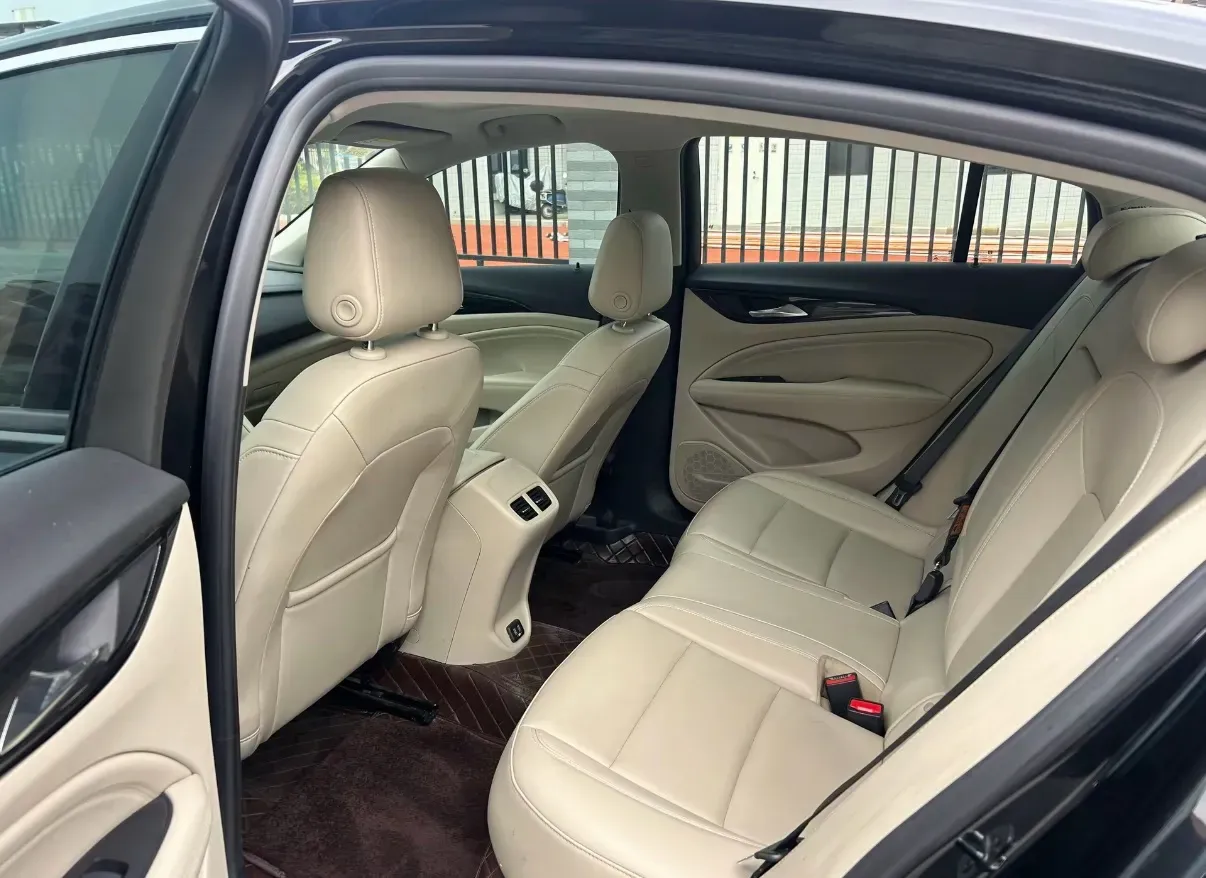 2020 Buick Regal 1.5T 169HP L4 9AT,autocango,china used car exporter,china ev exporter,chinese used car exporter,chinese used ev exporter