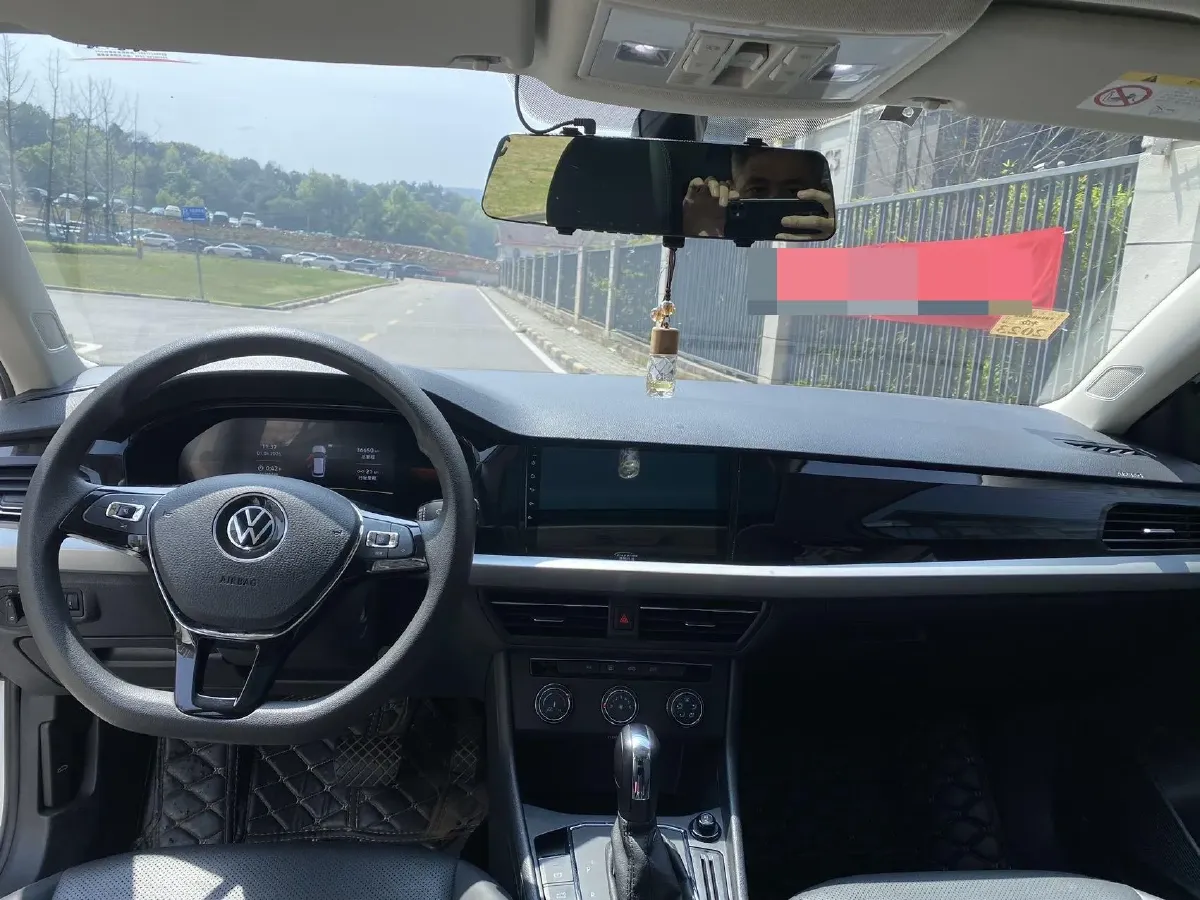 2021 Volkswagen Lavida 1.5L 113HP L4 6AT,autocango,china used car exporter,china ev exporter,chinese used car exporter,chinese used ev exporter