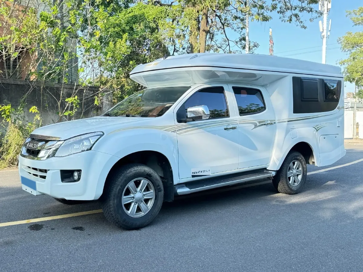2018 Isuzu D-MAX 3.0T 177HP L4 6AT,autocango,china used car exporter,china ev exporter,chinese used car exporter,chinese used ev exporter