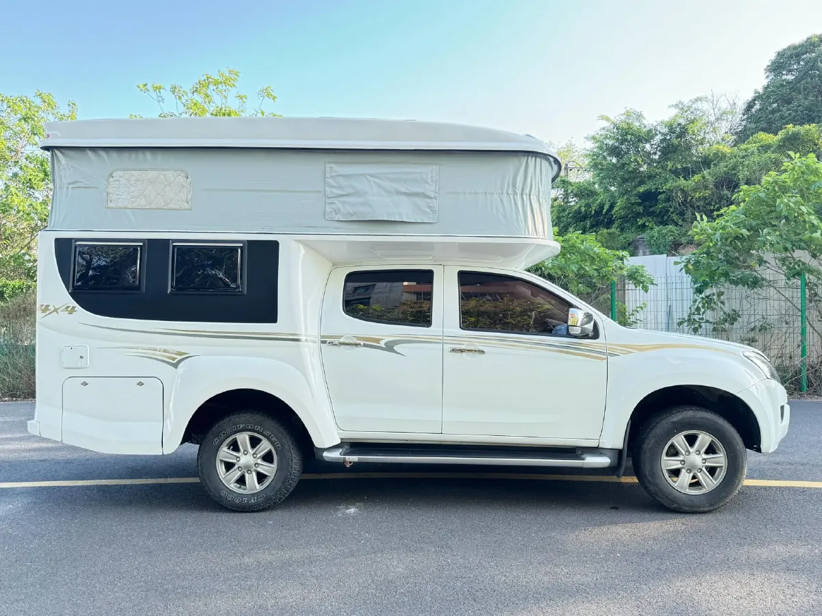 2018 Isuzu D-MAX 3.0T 177HP L4 6AT,autocango,china used car exporter,china ev exporter,chinese used car exporter,chinese used ev exporter