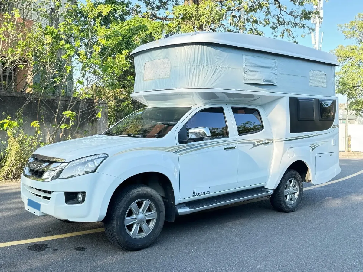 2018 Isuzu D-MAX 3.0T 177HP L4 6AT,autocango,china used car exporter,china ev exporter,chinese used car exporter,chinese used ev exporter