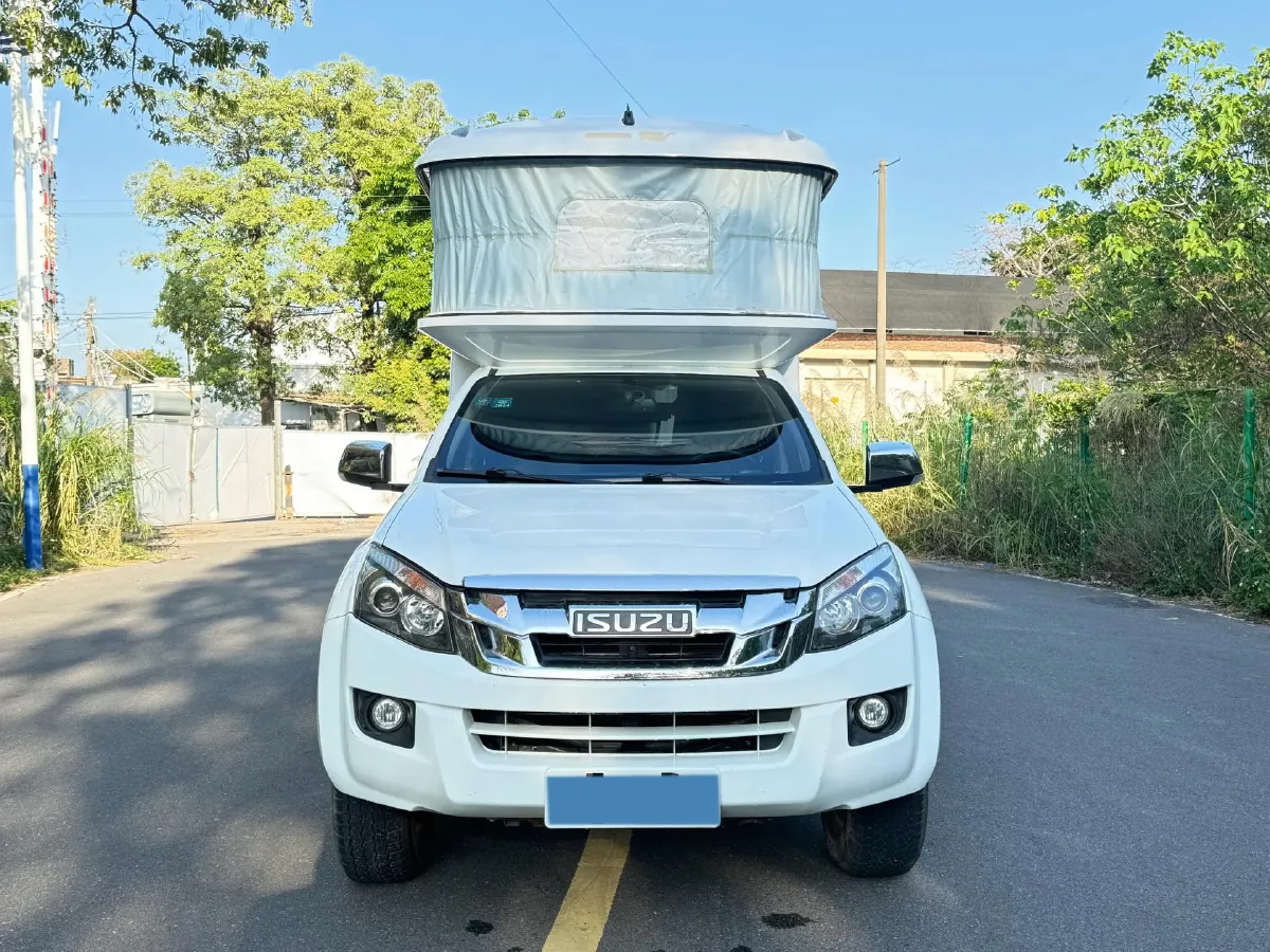 2018 Isuzu D-MAX 3.0T 177HP L4 6AT,autocango,china used car exporter,china ev exporter,chinese used car exporter,chinese used ev exporter