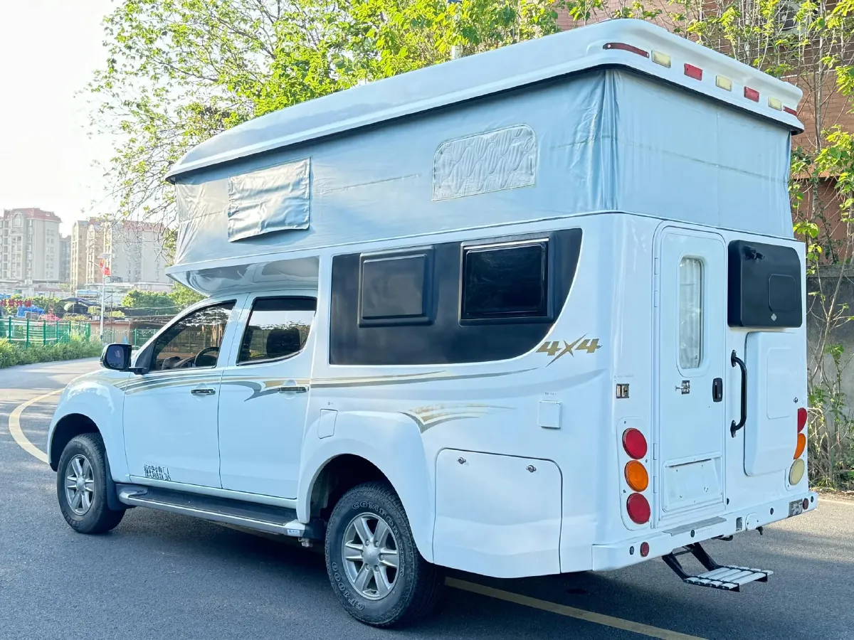 2018 Isuzu D-MAX 3.0T 177HP L4 6AT,autocango,china used car exporter,china ev exporter,chinese used car exporter,chinese used ev exporter