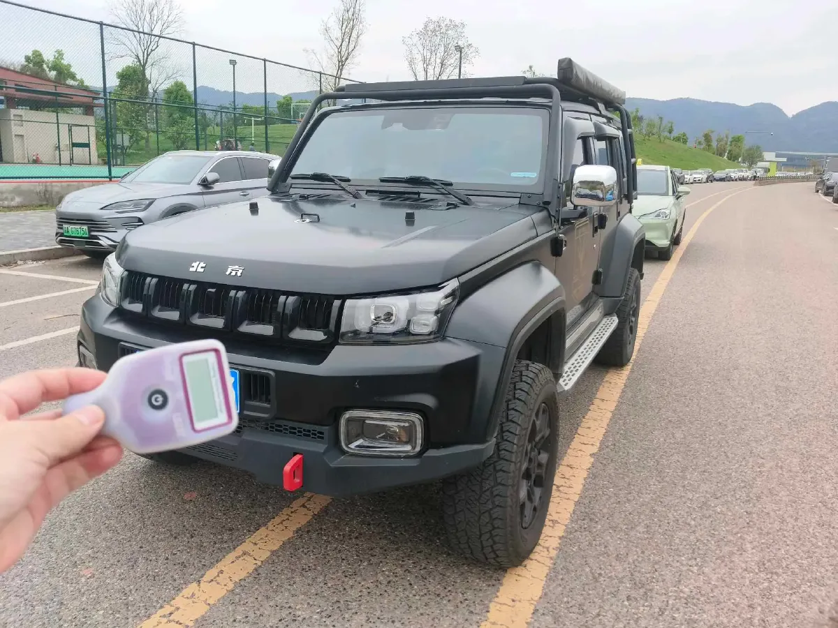 2021 Beijing BJ40 2.0T 163HP L4 8AT,autocango,china used car exporter,china ev exporter,chinese used car exporter,chinese used ev exporter