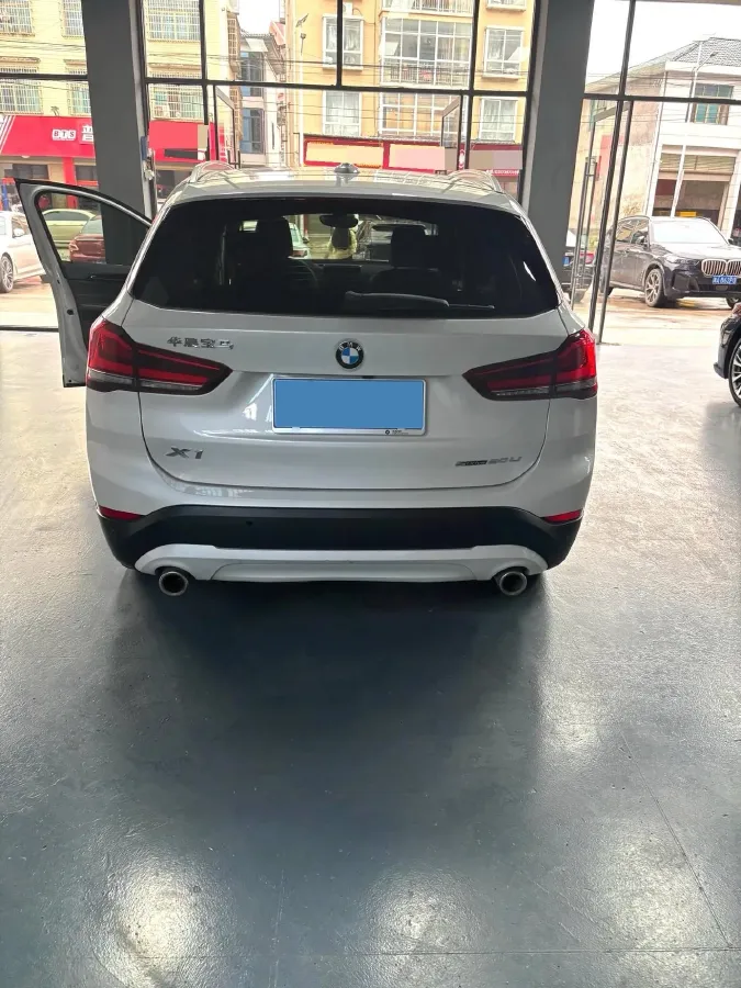2020 BMW X1 1.5T 140HP L3 7DCT,autocango,china used car exporter,china ev exporter,chinese used car exporter,chinese used ev exporter