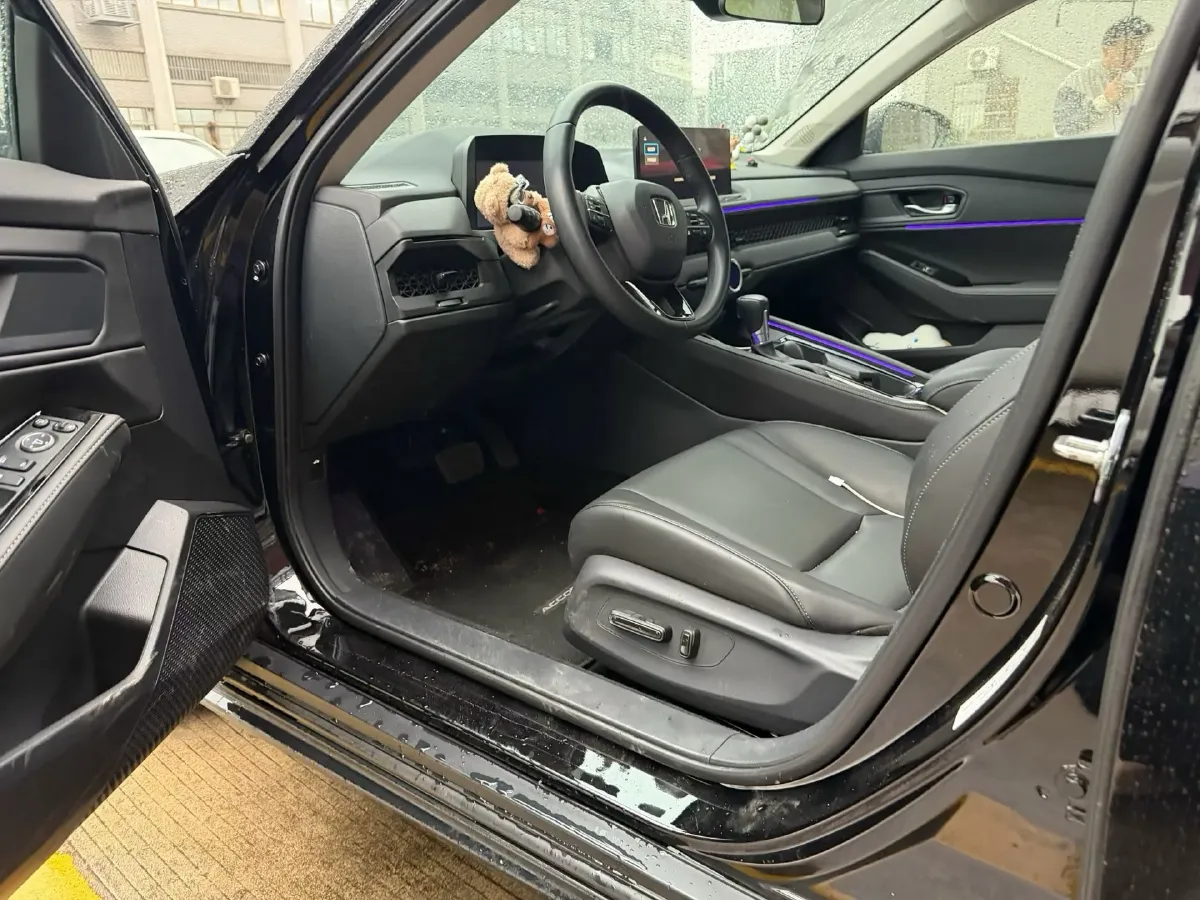 2025 Honda Accord 1.5T 192HP L4 CVT,autocango,china used car exporter,china ev exporter,chinese used car exporter,chinese used ev exporter