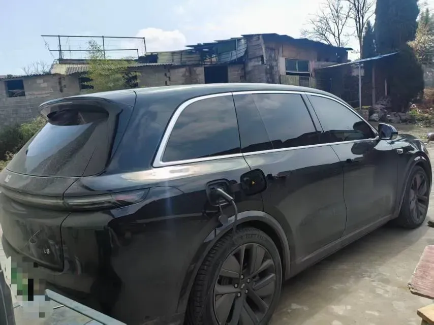 2024 Toyota Granvia 2.5L 189HP L4 E-CVT Hybrid,autocango,china used car exporter,china ev exporter,chinese used car exporter,chinese used ev exporter