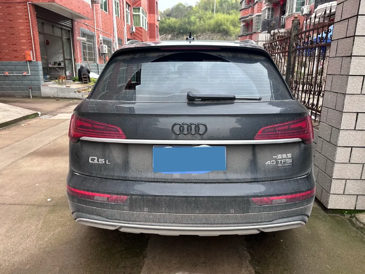 2023 Audi Q5L 2.0T 190HP L4 7DCT,autocango,china used car exporter,china ev exporter,chinese used car exporter,chinese used ev exporter